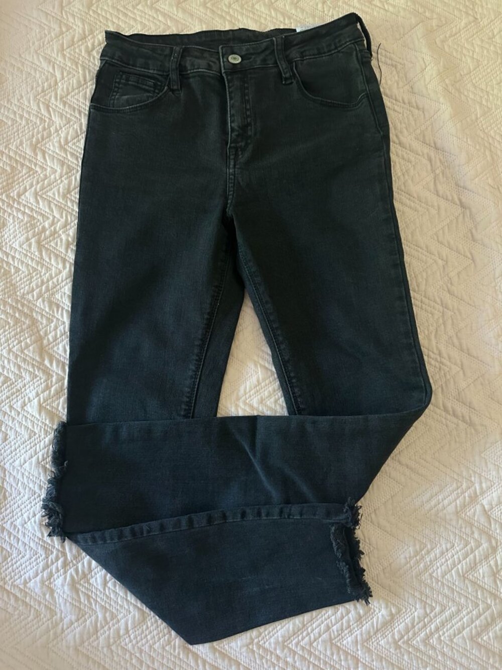 John Galt (Brandy Melville) black raw hem jeans RR-008 Size M